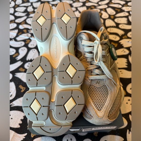 New Balance 9060 Arid Stone Mushroom Sneakers - Picture 4 of 11